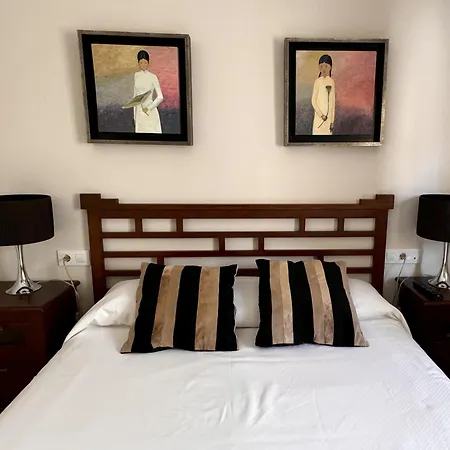Amaro - Playa Victoria 公寓 加的斯